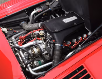 Sob o capô Lamborghini Countach "25 Anniversary" with option "Rear Wing" [Worldwide] '09.1988–01.1990