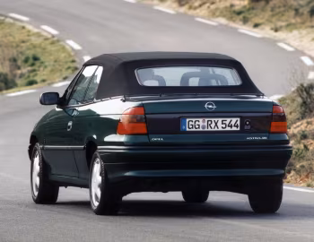 Opel Astra Cabrio (F) '1994–99
