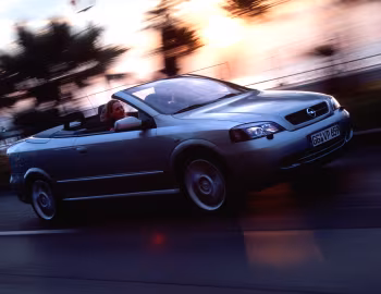 Opel Astra Cabrio [Worldwide] (G) '2001–05