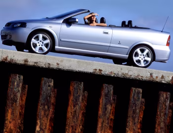 Opel Astra Turbo Cabrio (G) '2001–05