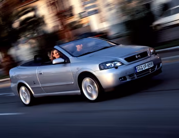 Opel Astra Turbo Cabrio (G) '2001–05