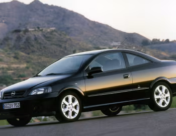 Opel Astra Coupe (G) '2000–04