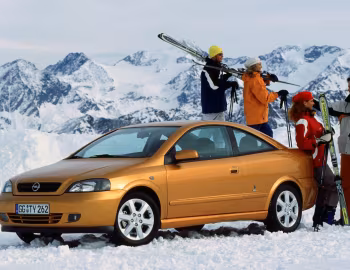 Opel Astra Coupe (G) '2000–04