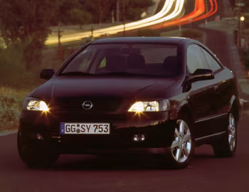 Opel Astra Coupe (G) '2000–04