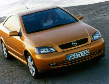Opel Astra Coupe (G) '2000–04