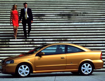 Opel Astra Coupe (G) '2000–04