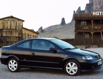 Opel Astra Coupe (G) '2000–04
