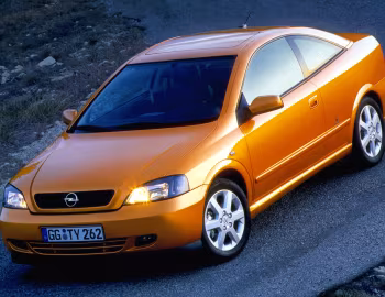 Opel Astra Coupe (G) '2000–04