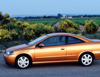 Opel Astra Coupe (G) '2000–04