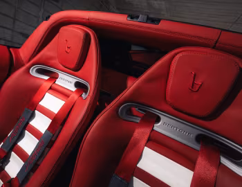 Interior Bertone Runabout Targa '2026
