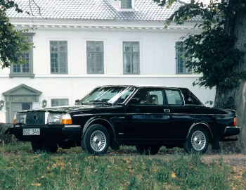 Volvo 262 C [Worldwide] '1977–81