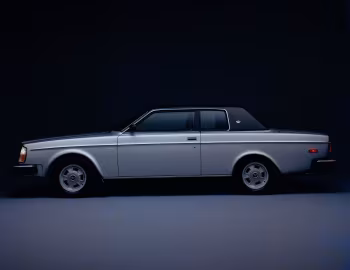 Volvo 262 C [Worldwide] '1977–81