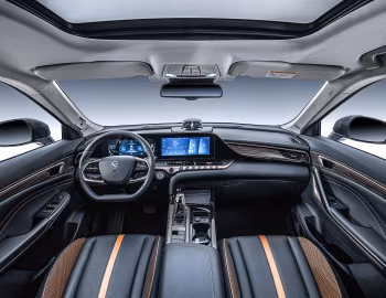Торпедо Bestune T55 '2021–24