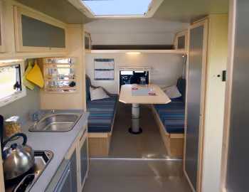 Interior 2015–18 bimobil EX 460 auf Mitsubishi Fuso Canter '2014–18