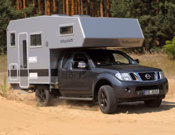 bimobil husky 240 auf Nissan Navara King Cab (D40) '2005–17