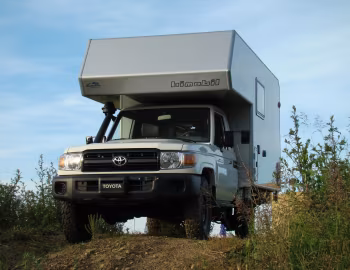2010–14 bimobil husky 280 auf Toyota Land Cruiser Single Cab (J79) '2009–14