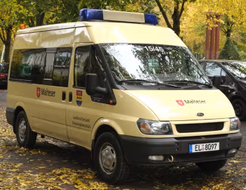 Ford Transit 90 T 350 Binz Betreuungskraftwagen [Germany] (V184) '2004–05
