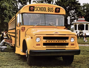 1968 Chevrolet B60 Blue Bird School Bus (SE-62802)
