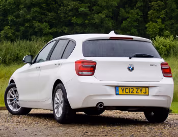 BMW 116d Urban Line 5-door [UK-spec] (F20) '2012–15