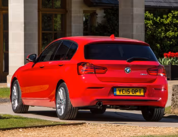 BMW 118d Sport Line 5-door [UK-spec] (F20) '2015–19