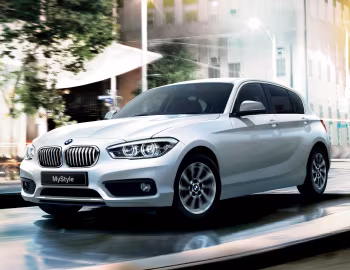 BMW 118i "MyStyle" [Japan] (F20) '2016