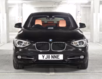 BMW 118i Sport Line 5-door [UK-spec] (F20) '2011–15