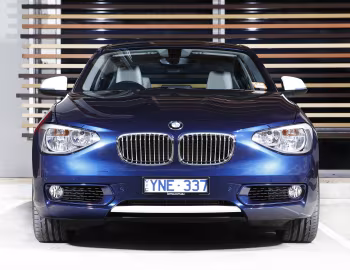 BMW 118i Urban Line 5-door [Australia] (F20) '2011–15