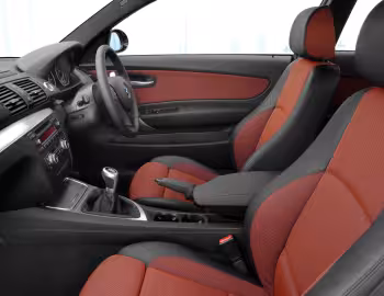 Interior BMW 120d 3-door [UK-spec] (E81) '2008–11