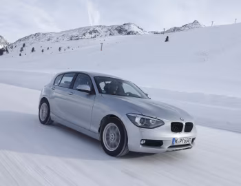 BMW 120d xDrive Sport Line 5-door (F20) '2012–15