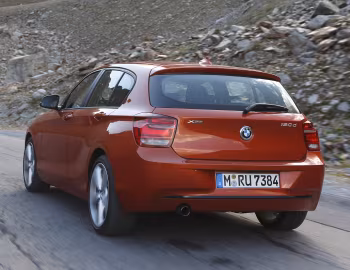 BMW 120d xDrive Sport Line 5-door (F20) '2012–15