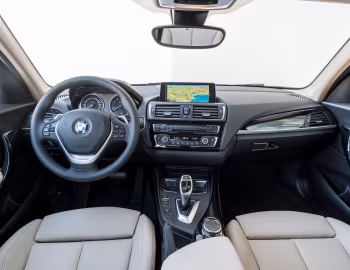 Painel frontal BMW 120d xDrive Urban Line 5-door [Worldwide] (F20) '2015–19