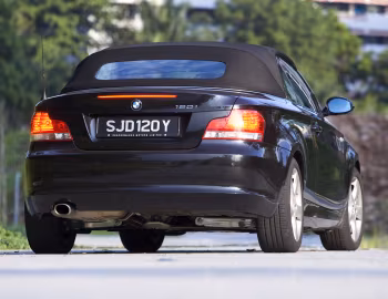 BMW 120i Cabrio [Singapore] (E88) '2008–11