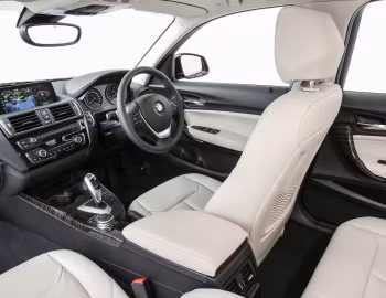 Interior BMW 120i Urban Line 5-door [Australia] (F20) '2016–19
