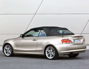 BMW 123d Cabrio [Worldwide] (E88) '04.2008–03.2011