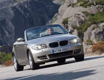 BMW 125i Cabrio AT [Worldwide] (E88) '04.2008–07.2011