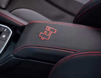 Interior BMW 128ti [UK-spec] (F40) '2021–24