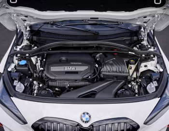 Bajo el capó BMW 128ti [Worldwide] (F40) '2020–24