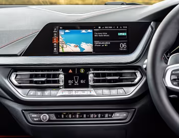Interior BMW 128ti [UK-spec] (F40) '2021–24