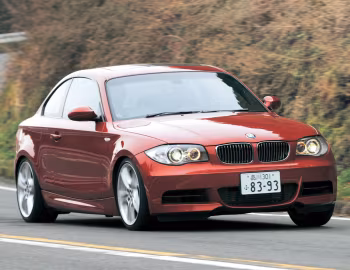 BMW 135i Coupé [Japan] (E82) '02.2008–06.2011