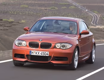 BMW 135i Coupé [Worldwide] (E82) '10.2007–03.2011