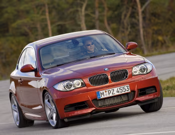 BMW 135i Coupé [Worldwide] (E82) '10.2007–03.2011