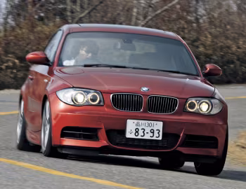 BMW 135i Coupé [Japan] (E82) '02.2008–06.2011