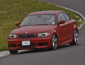 2008–10 BMW 135i Coupé [North America] (E82) '2007–10
