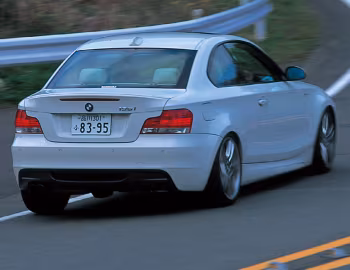 BMW 135i Coupé [Japan] (E82) '02.2008–06.2011