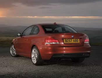 BMW 135i Coupé [UK-spec] (E82) '2007–11