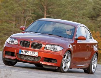 BMW 135i Coupé [Worldwide] (E82) '10.2007–03.2011