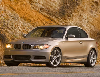 2008–10 BMW 135i Coupé [North America] (E82) '2007–10
