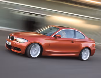 BMW 135i Coupé [Worldwide] (E82) '10.2007–03.2011