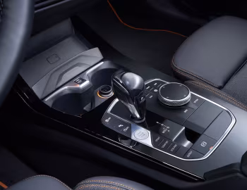 Інтэр'ер BMW 118i Sportline [Worldwide] (F40) '2019–24