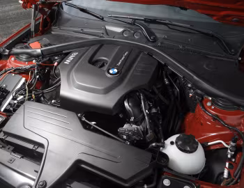 Bajo el capó BMW 1 Series Direct Water Injection Prototype (F20) '2015